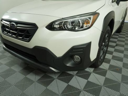 Used 2022 Subaru Crosstrek 2.5i Sport w/ Moonroof Package AWD/4WD image 11