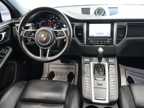 Used 2018 Porsche Macan GTS w/ Premium Package Plus AWD/4WD image 12