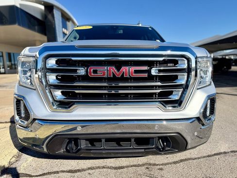 Used 2020 GMC Sierra 1500 SLT image 2