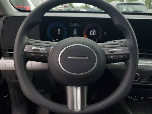 Used 2025 Hyundai Kona SE AWD/4WD image 18