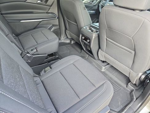 New 2026 Chevrolet Traverse LT FWD image 11