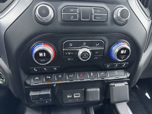 Used 2020 GMC Sierra 1500 SLT w/ SLT Premium Plus Package image 10