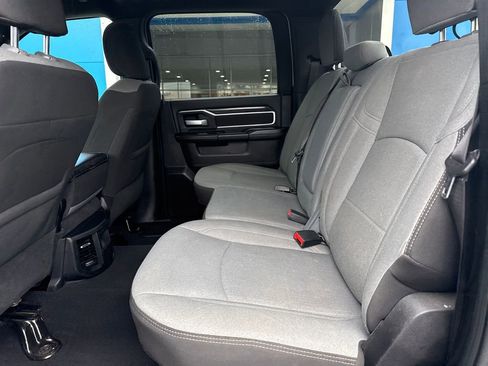 Used 2024 RAM 2500 Big Horn image 32