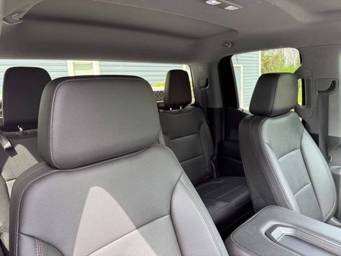 Used 2019 GMC Sierra 1500 2WD Double Cab w/ Convenience Package image 16