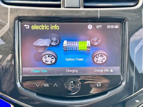 Used 2016 Chevrolet Spark LT image 21