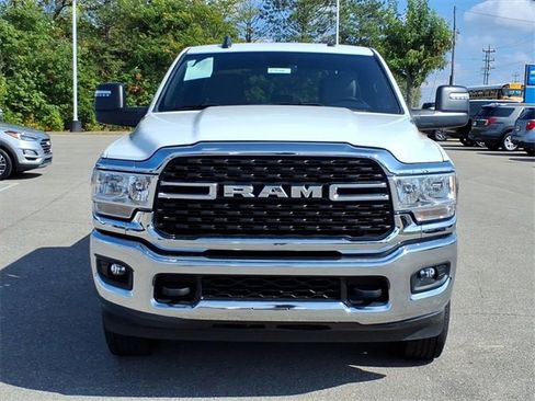 Used 2024 RAM 3500 Big Horn image 9