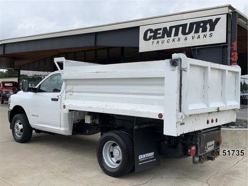 Used 2019 RAM 3500 Tradesman RWD image 11