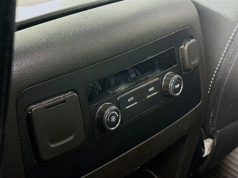 Used 2019 Chevrolet Tahoe LS AWD/4WD image 26