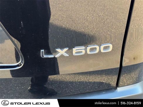 Certified 2022 Lexus LX 600 F Sport image 11