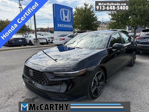 Used 2025 Honda Accord Sport image 1