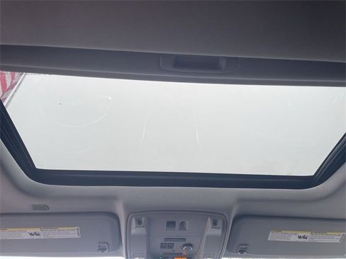 Used 2020 Cadillac Escalade Luxury image 21