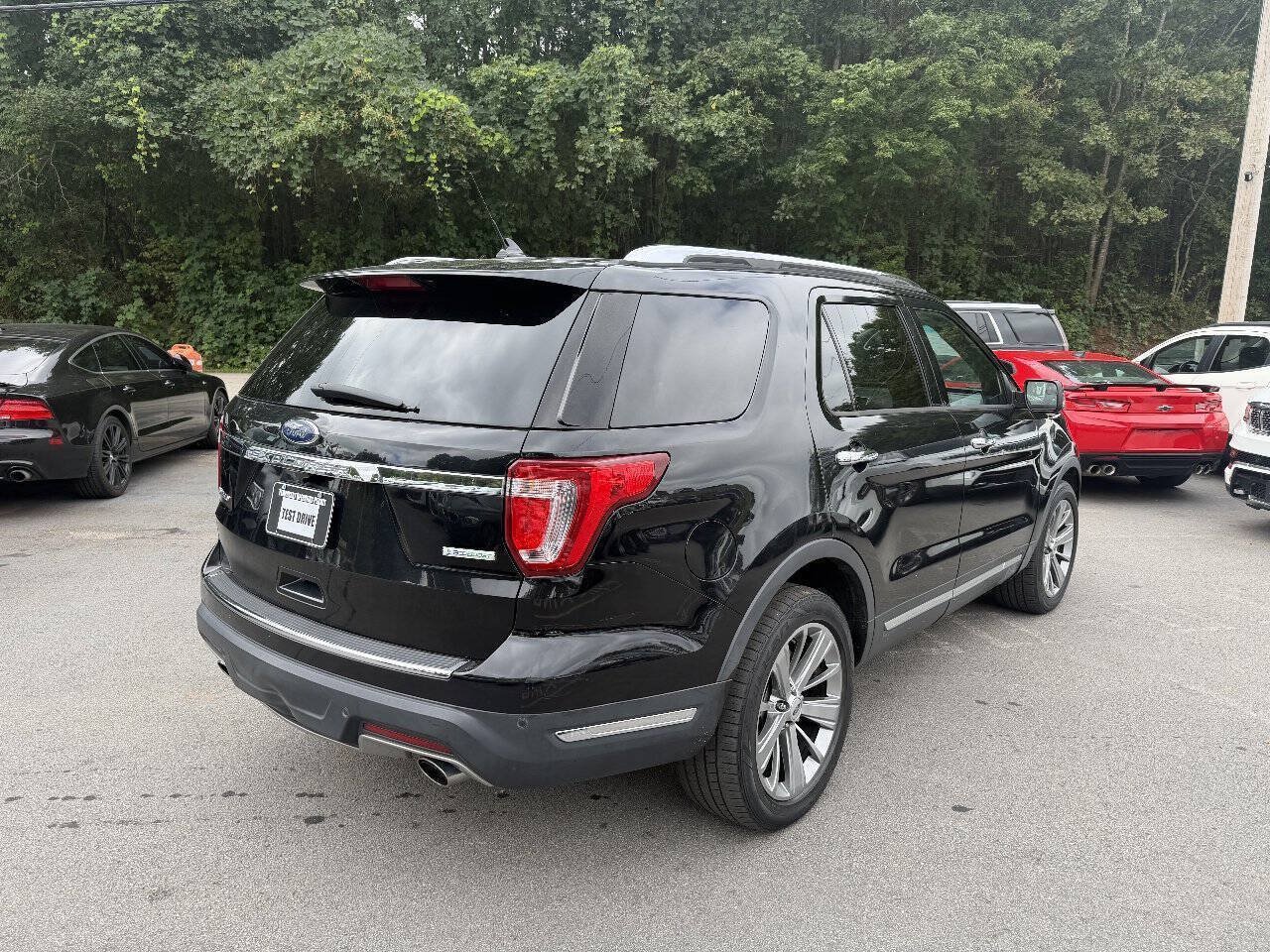 Used 2018 Ford Explorer Limited FWD image 5