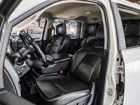 Used 2022 RAM 3500 Laramie image 30