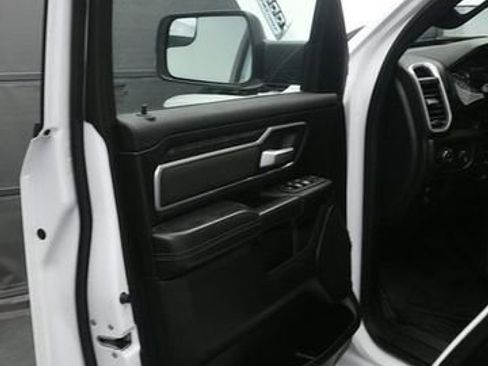 Used 2023 RAM 1500 Big Horn AWD/4WD image 10