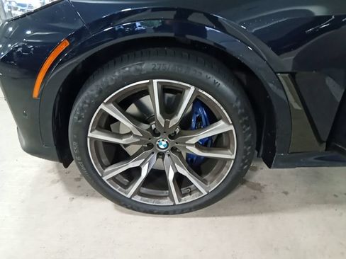 Used 2021 BMW X7 M50i w/ Cold Weather Package AWD/4WD image 13