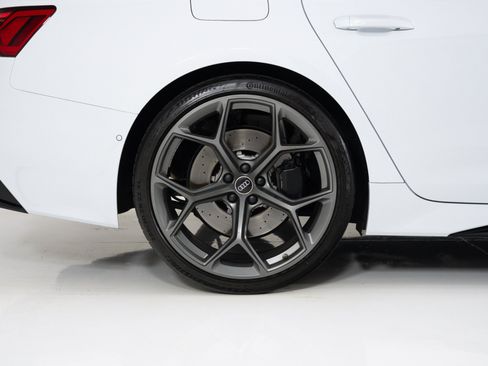 Used 2024 Audi RS 6 performance AWD/4WD image 11