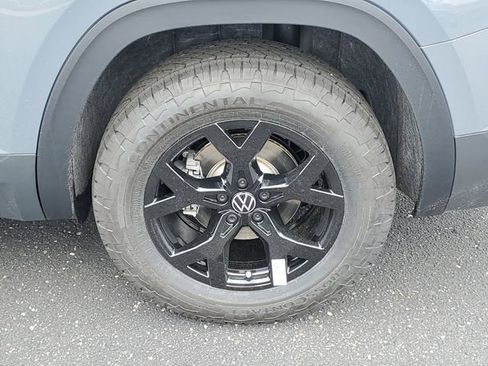 New 2026 Volkswagen Atlas Peak Edition AWD/4WD image 5