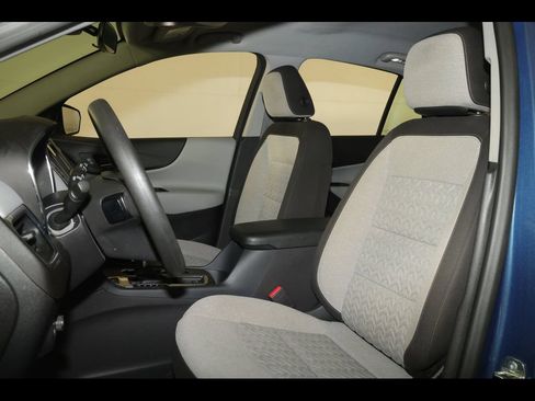 Used 2024 Chevrolet Equinox LS w/ LPO, Floor Liner Package AWD/4WD image 12