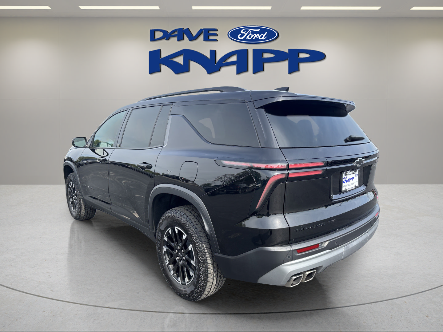 Used 2025 Chevrolet Traverse Z71 AWD/4WD image 5