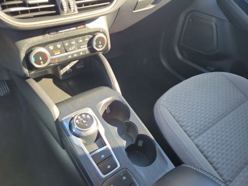 Certified 2022 Ford Escape SE w/ Convenience Package image 32