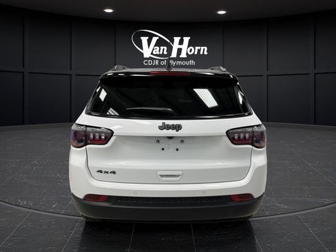 New 2026 Jeep Compass Limited AWD/4WD image 12