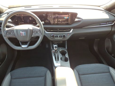 Certified 2024 Buick Envista Preferred FWD image 14