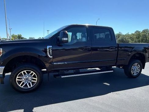 Used 2018 Ford F350 Lariat w/ Camper Package AWD/4WD image 7