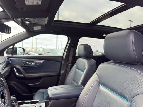 Used 2023 Chevrolet Blazer RS image 27