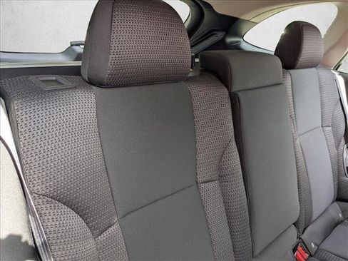 Used 2022 Subaru Outback Premium image 20