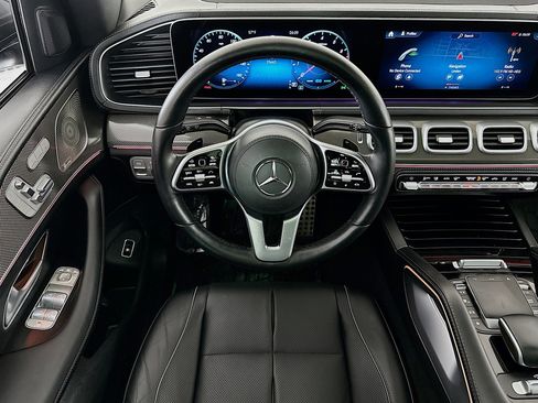 Used 2023 Mercedes-Benz GLS 580 GLS 580 Night 4MATIC 3-ROW SEA image 22