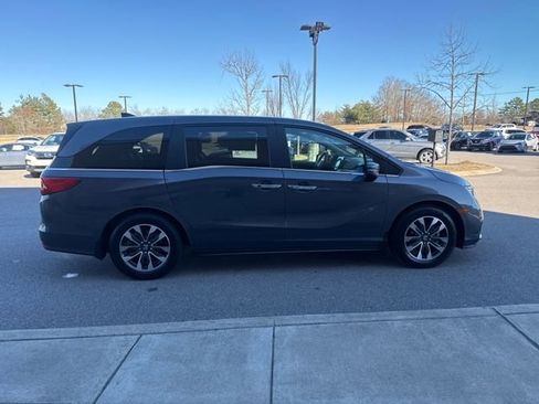 Certified 2024 Honda Odyssey EX-L image 5