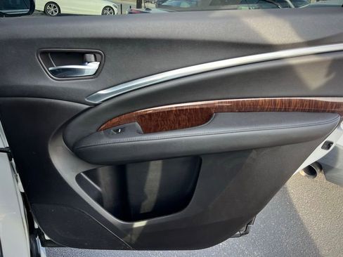 Used 2017 Acura MDX SH-AWD w/ Technology Package image 25