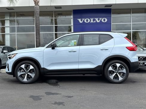New 2026 Volvo XC40 B5 Plus w/ Protection Package Premier image 2