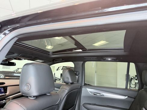 Used 2024 Cadillac XT6 Luxury w/ LPO, Floor Liner Package AWD/4WD image 35