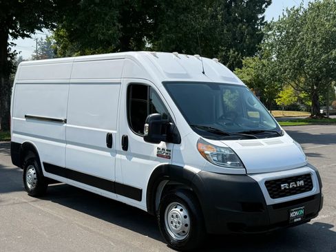 Used 2021 RAM ProMaster 2500 FWD image 9