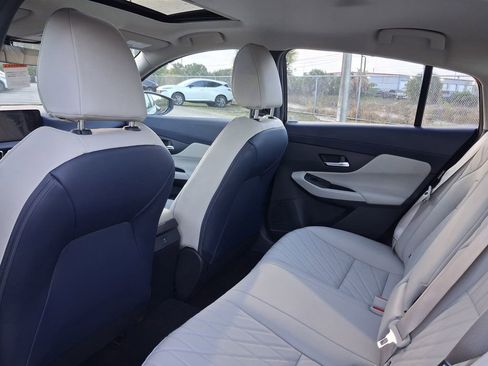New 2026 Nissan Sentra SL w/ Floor Mat Package FWD image 5