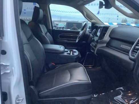 Used 2021 RAM 2500 Laramie image 16