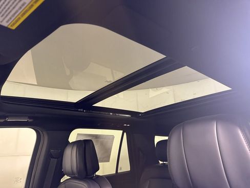 New 2025 Lincoln Navigator L Reserve w/ Jet Appearance Package image 47