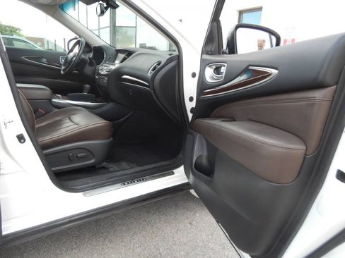 Used 2014 INFINITI QX60 FWD w/ Deluxe Touring Package image 41