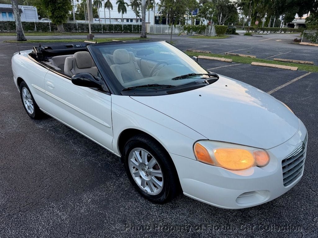 Used 2004 Chrysler Sebring GTC FWD image 2