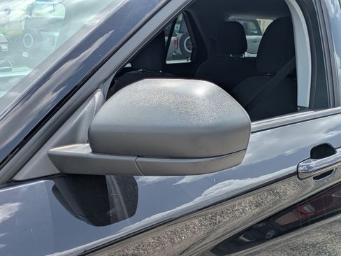 Used 2024 Ford Explorer XLT RWD image 12