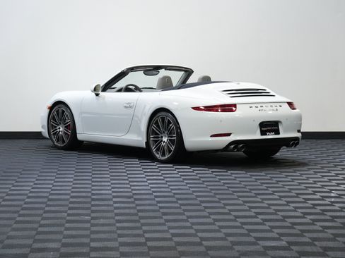 Used 2016 Porsche 911 Carrera S w/ Sport Chrono Package RWD image 9