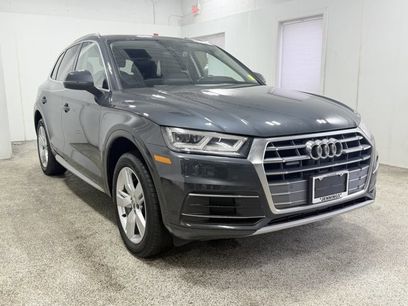 Used 2019 Audi Q5 2.0T Premium Plus w/ Premium Plus Package