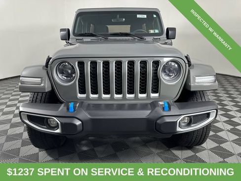 Used 2023 Jeep Wrangler Unlimited Sahara w/ Cold Weather Group AWD/4WD image 13