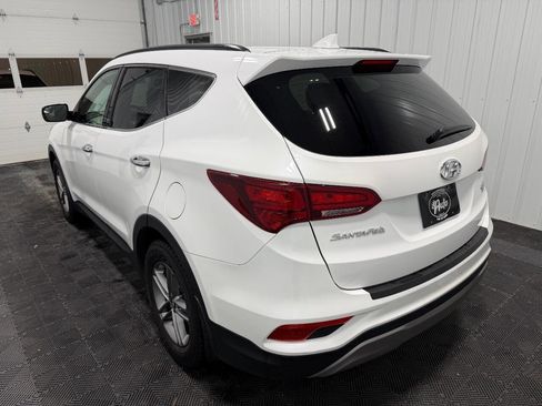 Used 2017 Hyundai Santa Fe Sport image 6