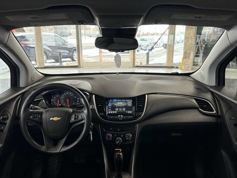 Used 2019 Chevrolet Trax LS w/ Tint and Cruise Package image 31