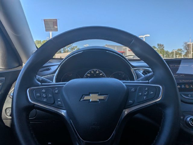 Used 2024 Chevrolet Malibu LT FWD image 24