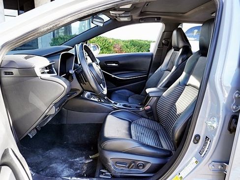 Used 2022 Toyota Corolla XSE image 13