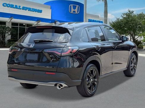 New 2027 Honda HR-V Sport image 4