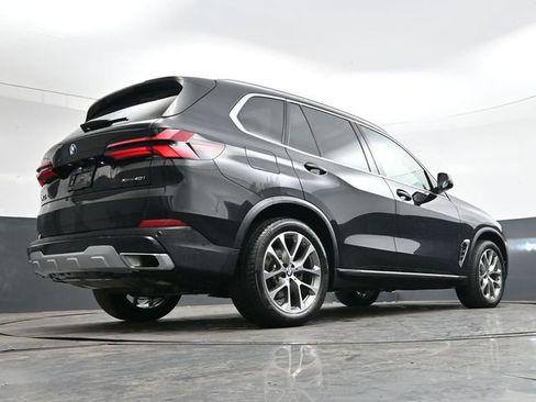 Used 2024 BMW X5 xDrive40i w/ Premium Package image 32